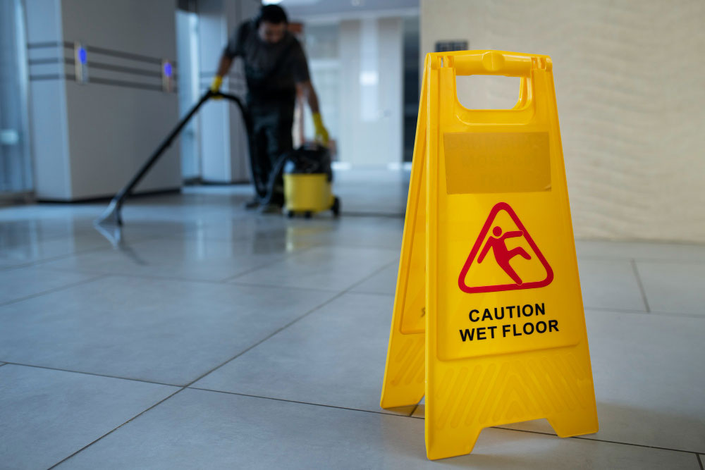 Airport-cleaning